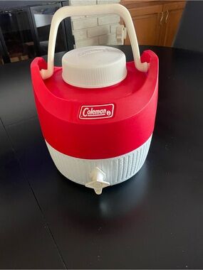 Vintage Coleman Gallon Water Cooler Retro Handle Drinking Spout Plastic Camping
